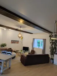 Gîte à la ferme Les Berges Rient - 富热尔