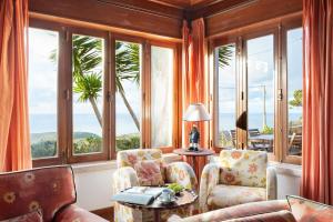 4BR House with Ocean View in Sintra by Host for Us