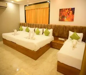 God Gift Hotel and Resort - Dewās