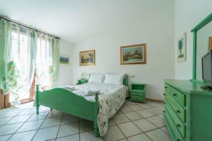 Giardino con Vista Mare img3