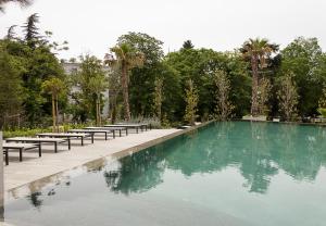 Azur Delux -1BD Flat with Parking & Pool by Flat Mаnаger