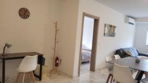 Flat 2 Central Apartment in Swieqi