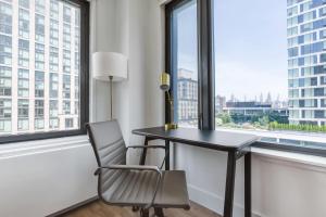 Blueground LES gym laundry nr groceries NYC-1495