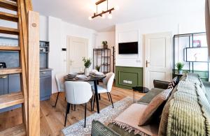 Beautifully renovated apartments at Lesser Town