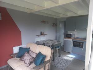 Studio bois indépendant au calme