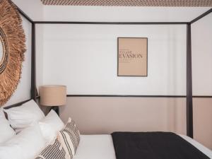 Hotels Maisons du Monde Hotel & Suites - La Rochelle Vieux Port : Chambre Cosy