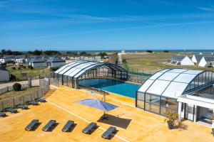 Campings Mobil home, piscine chauffee, toboggan, acces plage direct - 3 chambres 6 personnes : photos des chambres