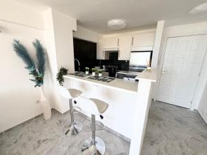 Luxury Ocean View Apartment 6th floor