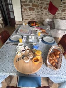 B&B / Chambres d'hotes Le Cantou : photos des chambres