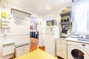 GuestReady - Peace and Comfort near Père-Lachaise