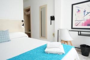 Single Room with Balcony room in Hotel Teide