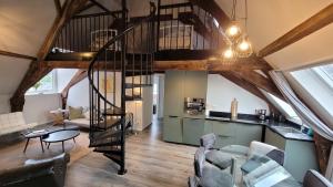 Luxurious and spacious apartment in historic building