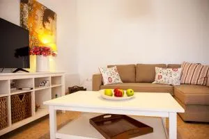 Veloudi's Apartment 1 - Limenárion