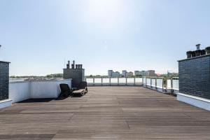 Lion Apartments - Rooftop Apartment with Terrace