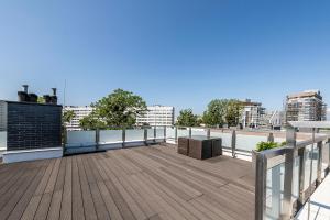 Lion Apartments - Rooftop Apartment with Terrace