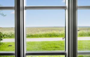 Gorgeous Home In Bredebro With Wifi