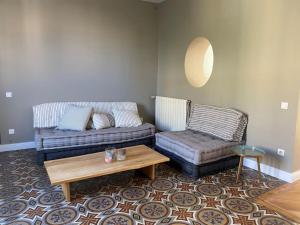 Villas Magnanerie en plein coeur d-un village : photos des chambres