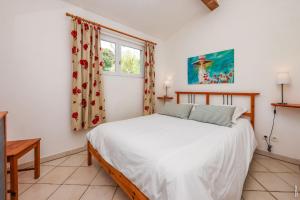 Maisons de vacances Les Hauts de Jeanvert - Le Bouleau - Piscine - Gaillac : photos des chambres