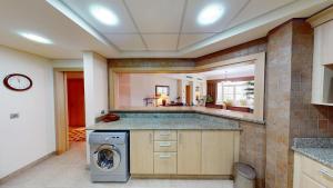 Dabas Palm Shores Elegant Four Beds
