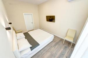 Апартаменти 2-кімнатні в центрі, м Олімпійська