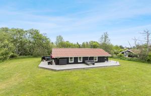 Gorgeous Home In Strandby With Wifi