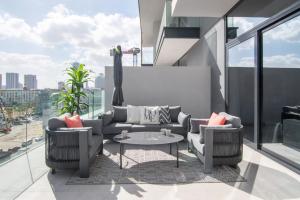 Guestready - Grey Pearl with Big Balcony