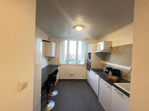 Appartement T2 clim, wifi, parking centre ville à 10mn, plage 20mn