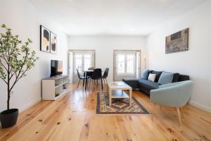 Host Wise - Modern Urban Flat