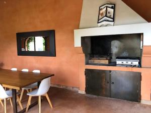 Villas Bastide Languedocienne de Standing - Pezenas LE CLOS DE L-AMANDIER : photos des chambres