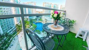 Stunning 1-Bed Apartment in Paranaque