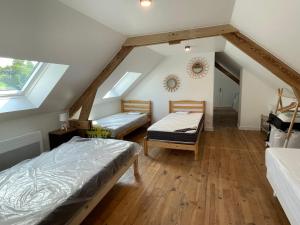 Maisons de vacances Maison de Leopold - gite de groupe - 15 couchages : photos des chambres