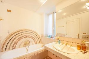 Ca del Pittore in Dorsoduro, elegant Fine Arts district