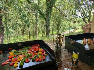 Maisons de vacances Les Hauts de Jeanvert - Gite 80m2 - Piscine - Gaillac : photos des chambres