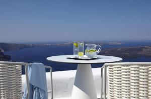 Dreams Luxury Suites Santorini Greece