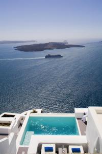 Dreams Luxury Suites Santorini Greece