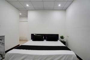 SPOT ON Hotel Blu Moon