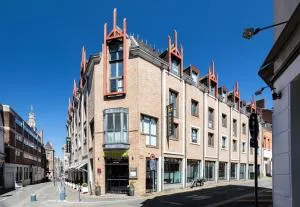 B&B HOTEL Arras Centre Les Places - Gavrelle