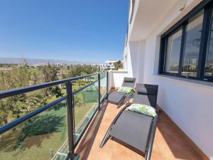 Toyo Alcazaba Suites Gran terraza y vistas, 2Hab, piscina y garaje