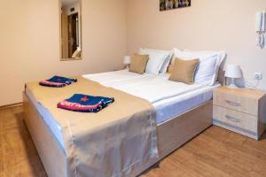 Private Apartment in PREMIER FORT Beach Aparthotel