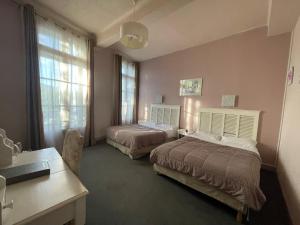 Hotels Hotel De France Perpignan Centre Ville : photos des chambres