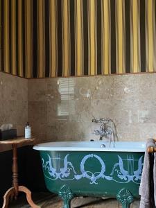 Hotels Chateau de Saint Paterne : photos des chambres