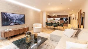 Appartements L-Ecrin Alpin - Centre historique - Haut standing : photos des chambres