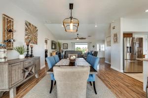 Pool, Grill and Lake Views Lake Havasu City Retreat