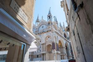Ca San Marco, literally 20 meters from San Marco square!