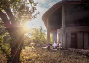 Motswari African Retreat & Walking Safaris by NEWMARK - 提姆巴瓦提禁猎区