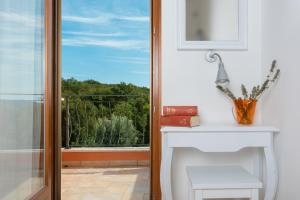 Spacious Apartment with View Ripenda Kras Shared Pool C 