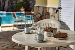 Charming Villa in Agrilia with Private Pool