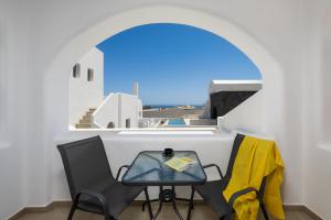 Montrez Santorini - 2 Bedroom Apartment