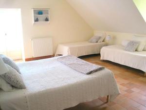 Maisons de vacances Grand gite, campagne, piscine et spa - Saumur : photos des chambres