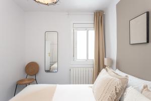 3 Bdr Apt In Cornella 5 Mins Form The Metro